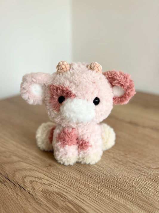 Sitting Fluffy Cow - Pink (30cm / 11inch)