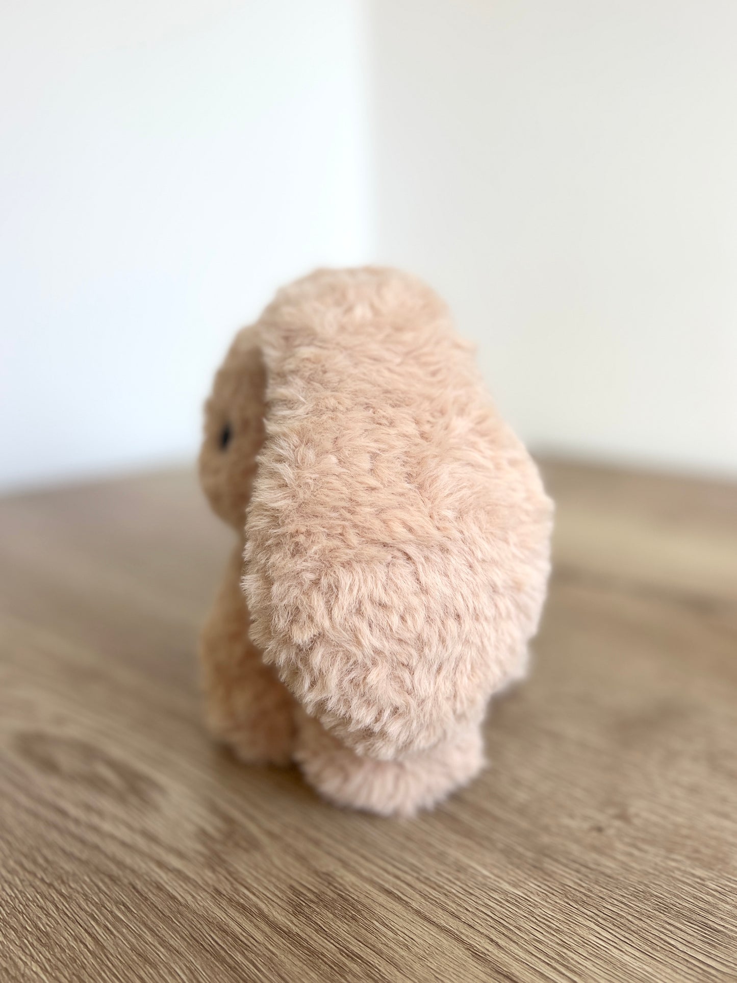 Sitting Fluffy Bunny - Beige (30cm / 11inch)